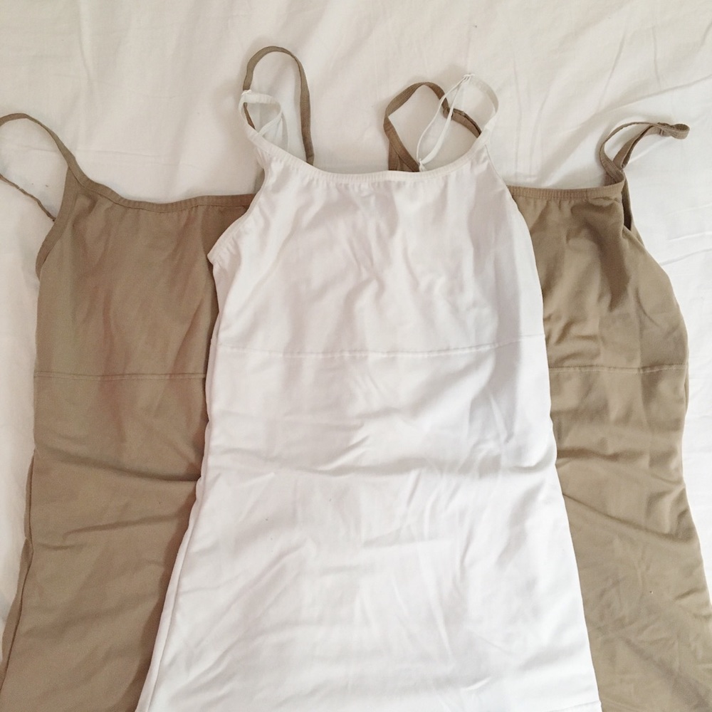 Lot of 3 Maidenform Shapewear Tanks